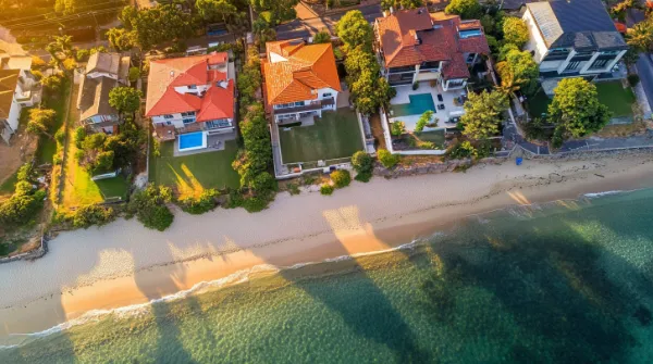 Leilões de imóveis em regiões turísticas: vale a pena investir